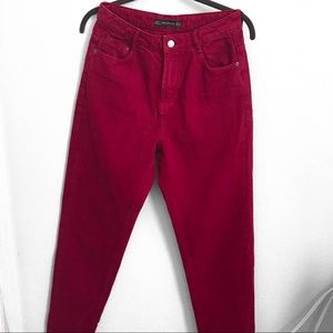 Deep red colored denim mom jeans from Zara!
